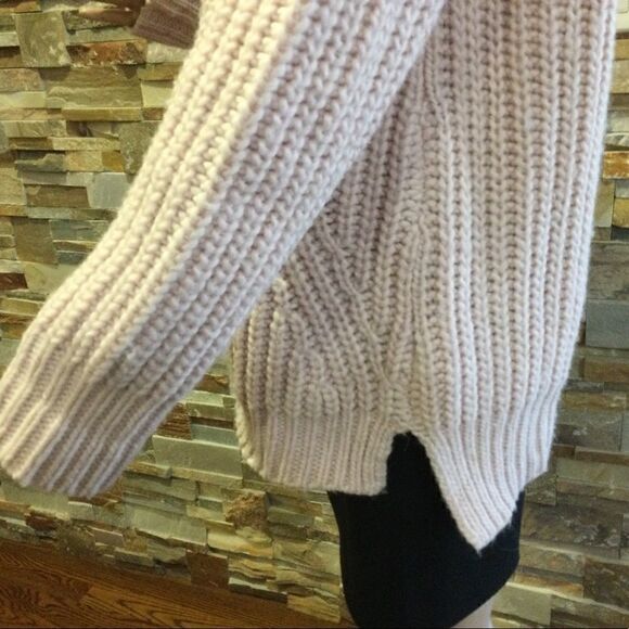 J.CREW  Sweater    - Picture 4 of 7